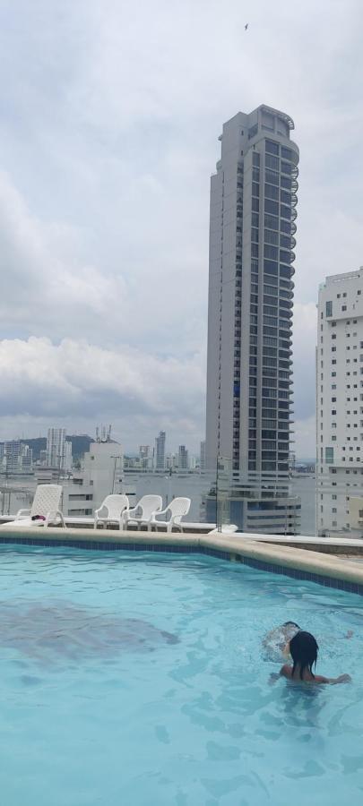 Cartagena Escape Plaza Apartment ภายนอก รูปภาพ